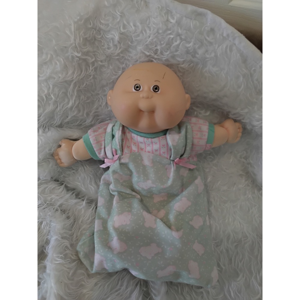 Vintage 1984 Cabbage Patch Kids Doll Hasbro Soft Body Xavier Roberts Signed